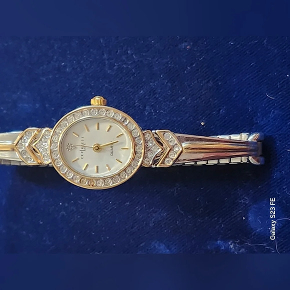 Vintage Y2K LA Express Womens iced out watch - Picture 2 of 7
